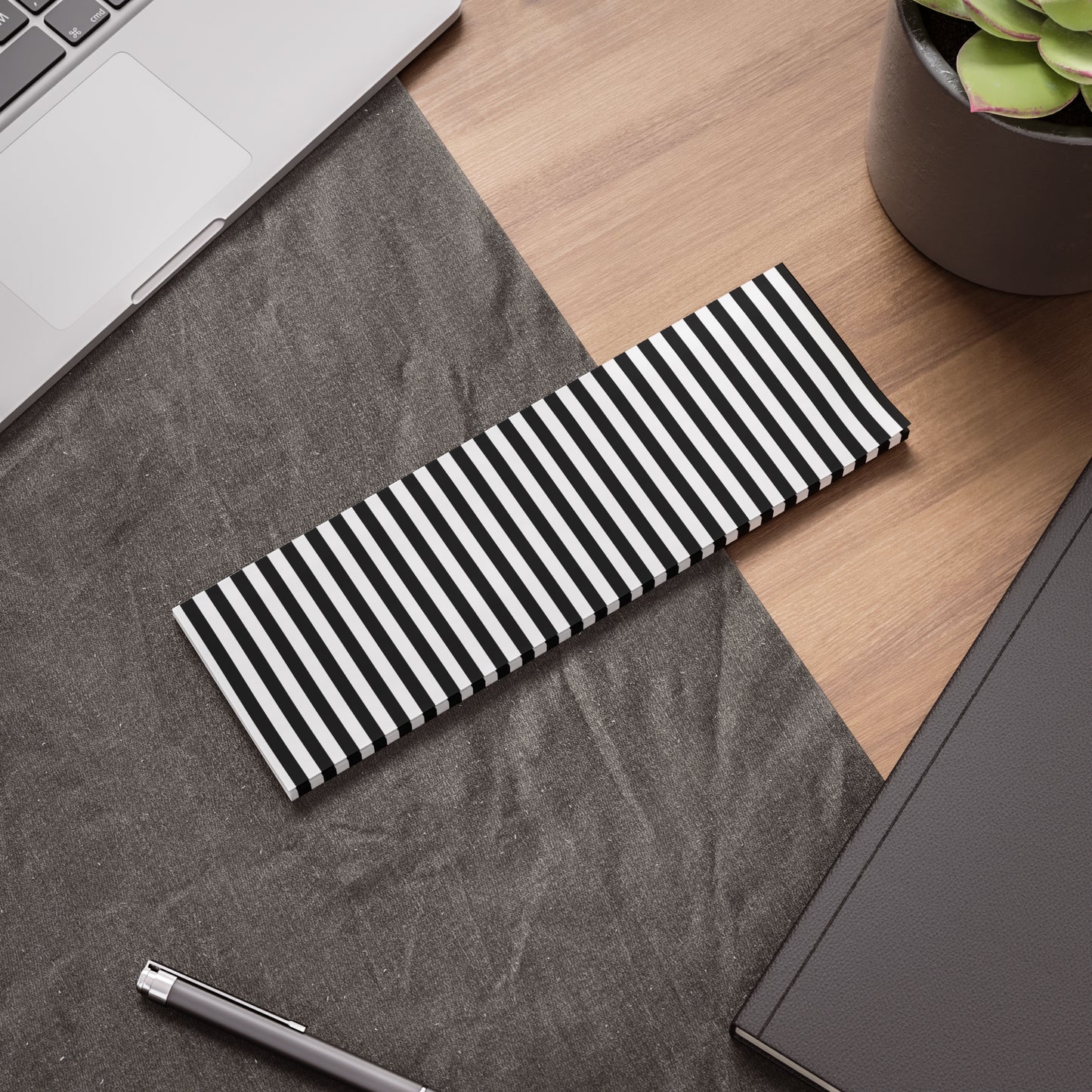 Black Stripe Sticky Notes (7 Sizes)