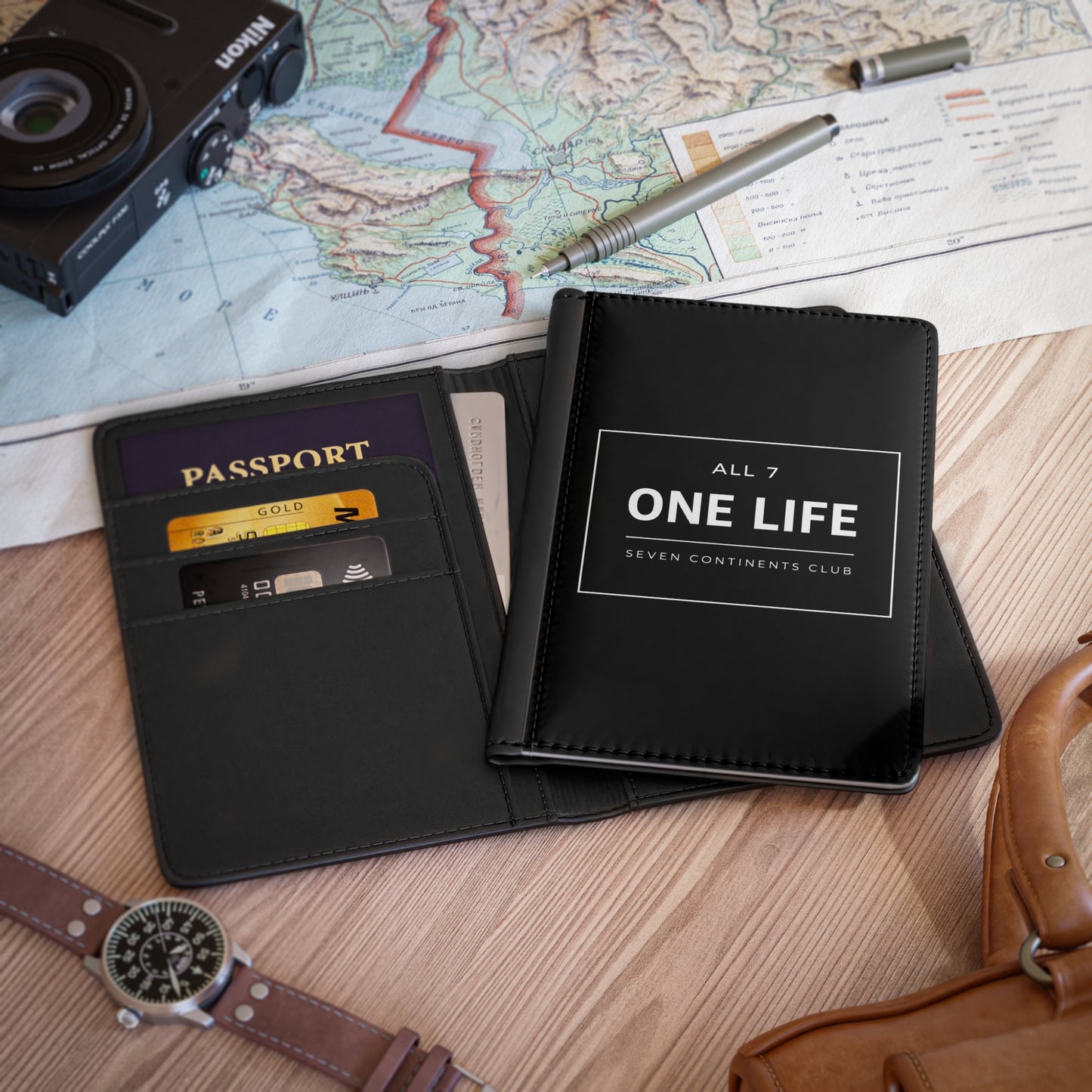 Seven Continents Club Passport Holder